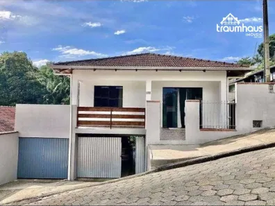 Casa com 3 Quartos à venda, 223m² no Fortaleza Alta, Blumenau