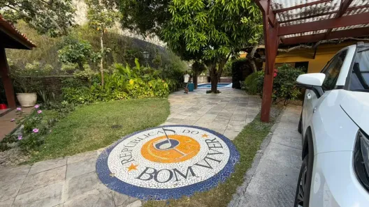 Casa com 4 Quartos à venda, 300m² no Macaxeira, Recife