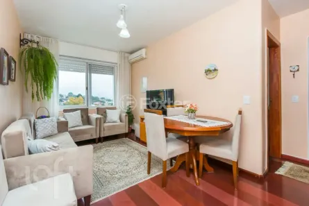 Apartamento com 2 Quartos à venda, 60m² no Três Figueiras, Porto Alegre