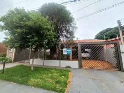 Casa com 4 Quartos à venda, 215m² no Jardim Jockey Club, Campo Grande