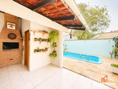 Casa com 4 Quartos à venda, 259m² no Bucarein, Joinville