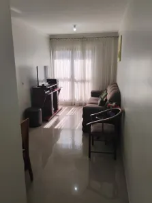 Apartamento com 2 Quartos à venda, 57m² no Vila Carmosina, São Paulo