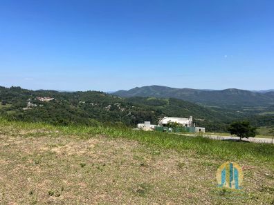 Lote/Terreno à venda, 425m² no Jardim Tupanci, Barueri