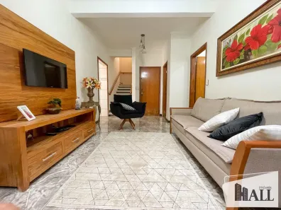 Casa com 3 Quartos à venda, 253m² no Jardim Caparroz, São José do Rio Preto