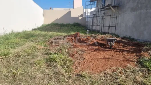 Lote/Terreno à venda, 250m² no Residencial Samambaia, São Carlos