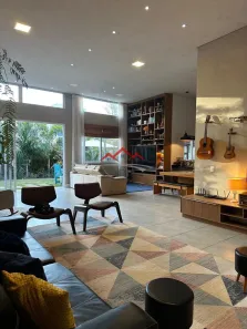 Casa com 4 Quartos à venda, 232m² no Caxambu, Jundiaí
