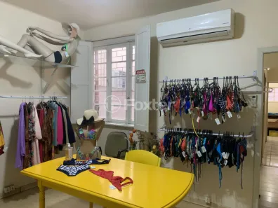 Casa com 2 Quartos à venda, 101m² no Santana, Porto Alegre