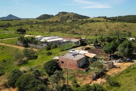 Fazenda/Sítio com 2 Quartos à venda, 100m² no , Anchieta