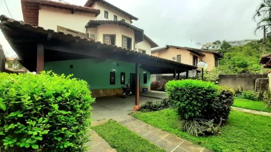 Casa com 4 Quartos à venda, 280m² no Camboinhas, Niterói