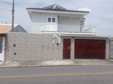 Casa com 4 Quartos à venda, 263m² no Parque Santo Antônio, Jacareí