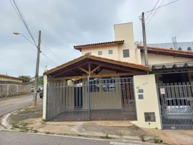 Casa com 3 Quartos à venda, 120m² no Jardim Guadalajara, Sorocaba