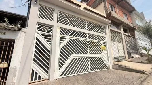 Casa com 2 Quartos à venda, 127m² no Taboão, Diadema