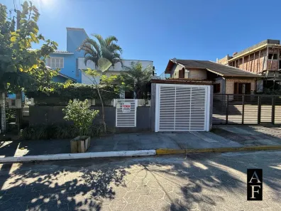 Casa com 3 Quartos à venda, 113m² no Ambrósio, Garopaba