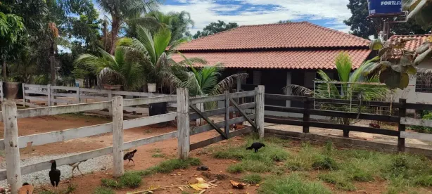 Fazenda/Sítio com 3 Quartos à venda, 100000000m² no , Itaberaí