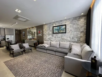 Casa de Condomínio com 3 Quartos à venda, 259m² no Igara, Canoas