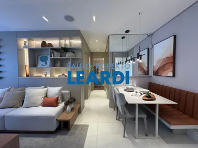 Apartamento com 2 Quartos à venda, 62m² no Vila Anastácio, São Paulo