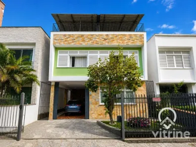 Casa com 5 Quartos à venda, 297m² no Centro, Nova Friburgo