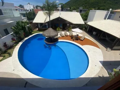 Casa de Condomínio com 4 Quartos à venda, 600m² no Rio Tavares, Florianópolis