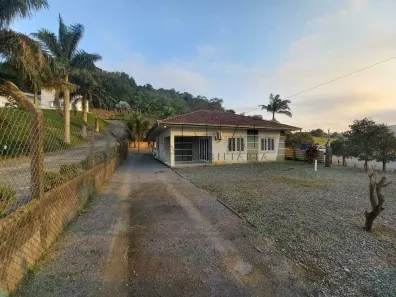 Casa com 2 Quartos à venda, 160m² no Guamiranga, Guaramirim