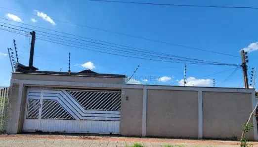 Casa com 4 Quartos à venda, 84m² no Pacaembu, Londrina