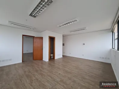 Sala Comercial para alugar, 58m² no Santana, Porto Alegre