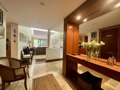 Apartamento com 4 Quartos à venda, 224m² no Jardim do Salso, Porto Alegre