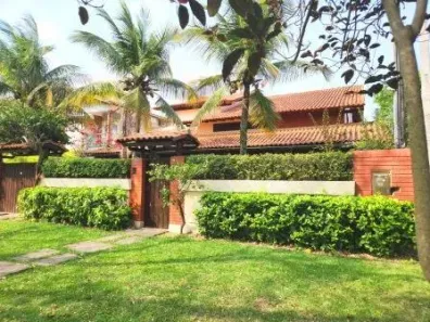 Casa com 3 Quartos à venda, 300m² no Camboinhas, Niterói