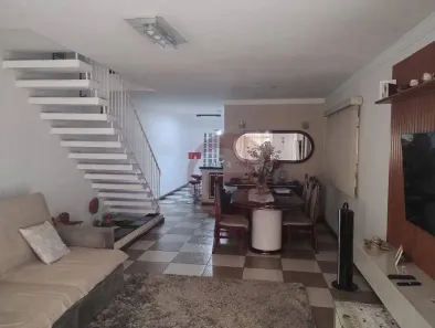 Sobrado com 3 Quartos à venda, 170m² no Jaguaré, São Paulo
