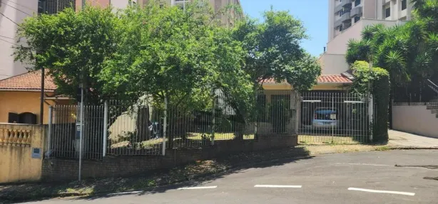 Casa com 3 Quartos à venda, 178m² no Cambuí, Campinas