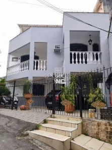 Casa com 3 Quartos à venda, 300m² no Zé Garoto, São Gonçalo