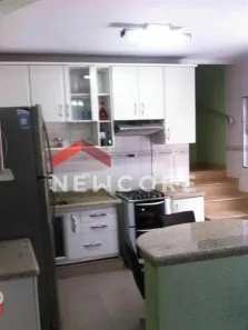 Sobrado com 3 Quartos à venda, 218m² no Vila Palmares, Santo André