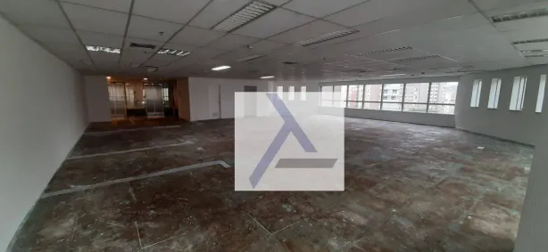 Sala Comercial para alugar, 246m² no Bela Vista, São Paulo