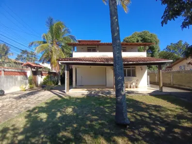 Casa com 4 Quartos à venda, 236m² no Centro, Rio das Ostras