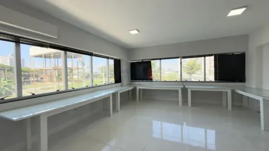 Sala Comercial para alugar, 100m² no Chácara Guizard, Taubaté