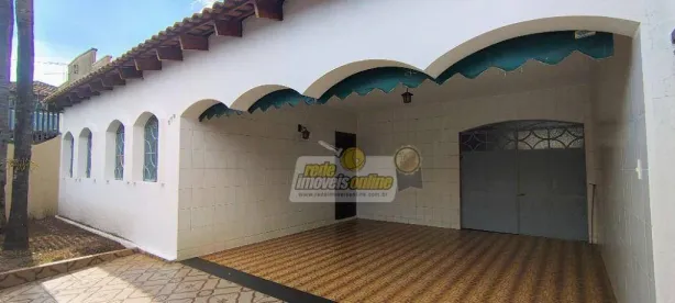 Casa com 3 Quartos para alugar, 191m² no Boa Vista, Uberaba
