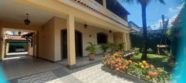 Casa com 4 Quartos à venda, 250m² no Jardim Sulacap, Rio de Janeiro