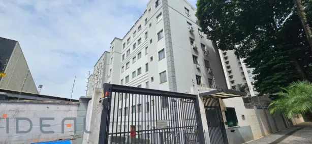 Apartamento com 2 Quartos à venda, 44m² no Zona 08, Maringá