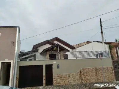 Casa com 3 Quartos à venda, 160m² no Centro, Taubaté