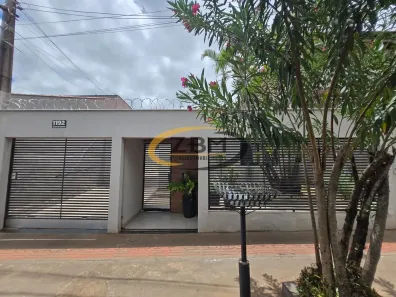 Casa com 4 Quartos à venda, 286m² no Bandeirantes, Londrina