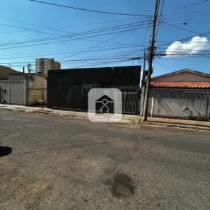 Ponto Comercial à venda, 500m² no Brasil, Uberlândia