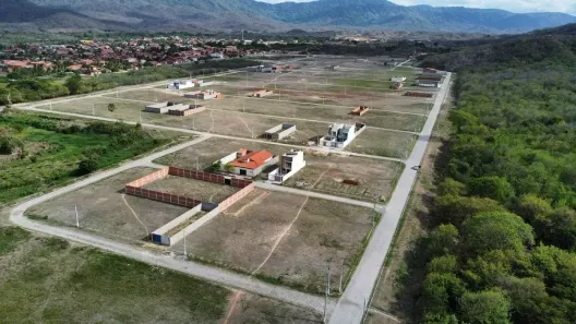 Lote/Terreno à venda, 150m² no Centro, Maranguape