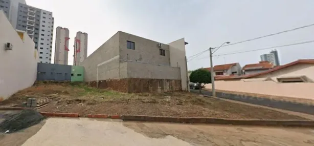 Lote/Terreno à venda, 253m² no Jardim Amália, Bauru