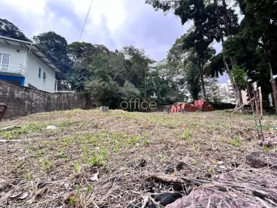 Lote/Terreno à venda, 675m² no Anita Garibaldi, Joinville