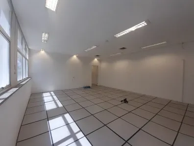 Sala Comercial para alugar, 126m² no Vila Leopoldina, São Paulo