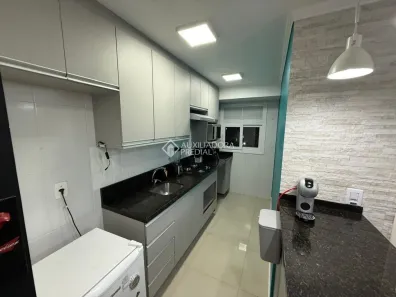 Apartamento com 2 Quartos para alugar, 65m² no Restinga, Porto Alegre