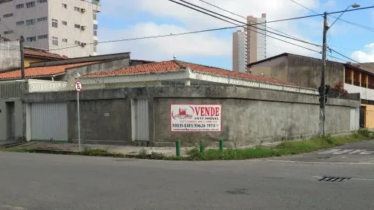 Casa com 3 Quartos à venda, 325m² no Parquelândia, Fortaleza