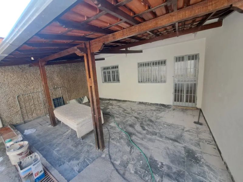 Casa com 3 quartos — Glória, Belo Horizonte
