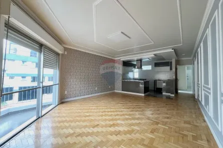 Apartamento com 3 Quartos para alugar, 237m² no Centro, Santa Maria