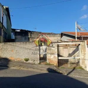 Casa com 4 Quartos à venda, 212m² no Centro, Taubaté
