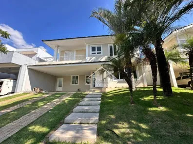 Casa de Condomínio com 3 Quartos à venda, 200m² no Vilagge Capricio, Louveira